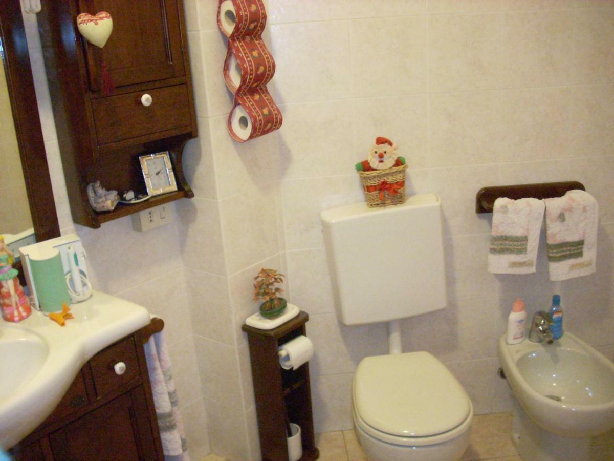 Appartamento Al Mare Di Ventimiglia Luaran gambar
